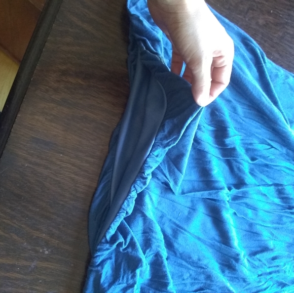 Blue tank top - Picture 4 of 4